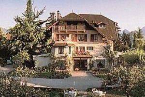 Le Cottage Bise voted 2nd best hotel in Talloires