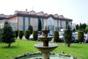 Cristal Aeropuerto Hotel voted 2nd best hotel in Castrillon