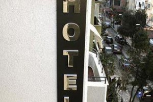 Hotel de Paris Tirana Image