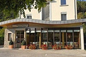 Hotel des Gorges du Tarn voted  best hotel in Florac