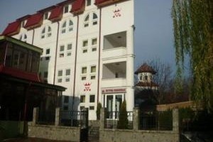 Hotel Dracula voted 2nd best hotel in Targoviste