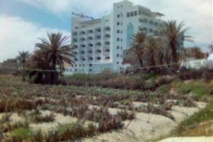 Dreams Beach Hotel Image
