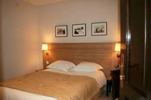 Kyriad Paris La Defense voted 4th best hotel in Courbevoie