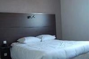 La Caborne voted  best hotel in Limonest