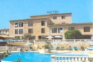 Hotel La Franc Comtoise Villeneuve-Loubet voted 6th best hotel in Villeneuve-Loubet