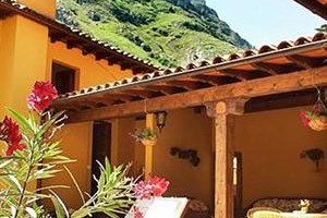 Husa La Molinuca Hotel voted  best hotel in Peñamellera Baja
