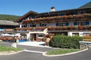 Hotel Saint Antoine voted 6th best hotel in Les Houches