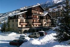 Hotel Le Vallon Vars voted 6th best hotel in Vars