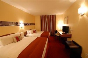 Hotel l'Elysee Val d'Europe voted  best hotel in Serris