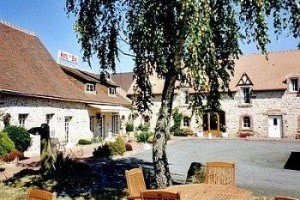 Hotel L'Oasis voted  best hotel in Villaines-la-Juhel