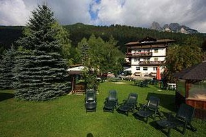 Hotel Mary Pozza di Fassa Image