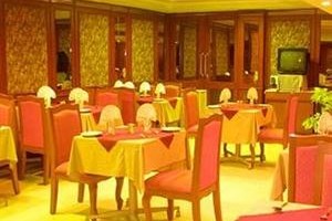 Hotel Maurya International Image