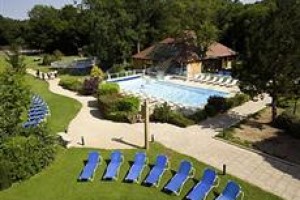 Novotel Fontainebleau Ury voted  best hotel in Ury