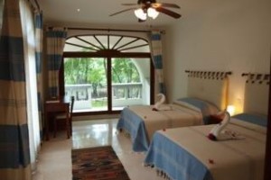 Hotel Oka'an Image