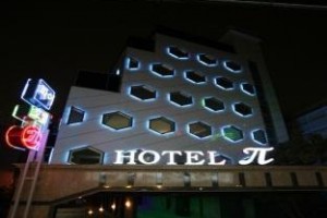 Hotel Pi Image