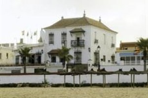 Hotel Playa de Regla voted 2nd best hotel in Chipiona