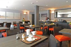 Hotel Red Fox Image