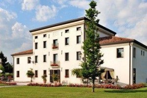 Residence Villa dei Carpini voted  best hotel in Oderzo