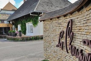 Hotel Restaurant La Chaumiere Dole voted  best hotel in Dole