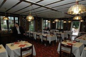 Hotel Restaurant Maison Blanche voted 5th best hotel in Rungis