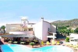 Hotel Ristorante L'aragosta Siniscola voted 3rd best hotel in Siniscola