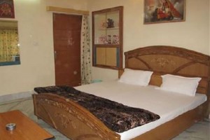 Hotel Roop Mahal Image