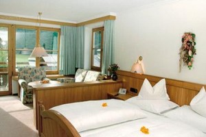 Rossbad Kur-und Gesundheitshotel voted  best hotel in Krumbach 