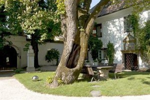 Hotel Schloss Leonstain voted 6th best hotel in Portschach am Worthersee