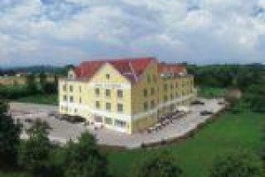 Hotel Schlossblick Lanzenkirchen voted  best hotel in Lanzenkirchen