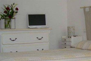 Hotel Trianon Tours Image