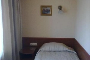 Hotel Uyut Image