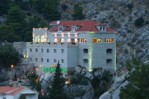 Hotel Villa Dvor voted  best hotel in Omis
