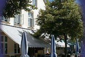 Zum Goldenen Anker voted 4th best hotel in Tonning