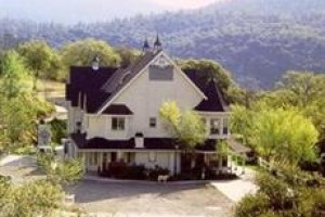 Hounds Tooth Inn Image