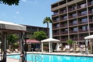 Howard Johnson Inn Fullerton Hotel And Conference Center voted 4th best hotel in Fullerton