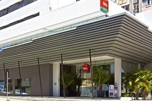 Ibis Curitiba Shopping Hotel Image