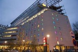 Ibis Lyon Caluire Palais des Congres voted  best hotel in Caluire-et-Cuire