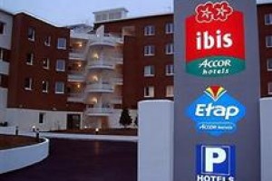 Ibis Paris Marne La Vallee Val d'Europe voted 3rd best hotel in Montevrain