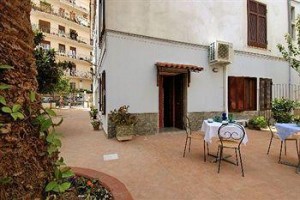 Il Bassotto Pompei Bed and Breakfast Image