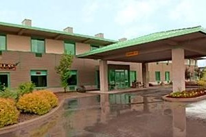 Inn at the Fairgrounds voted 7th best hotel in Syracuse