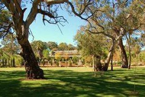 Jacobs Creek Retreat voted 4th best hotel in Tanunda