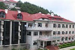 Jiujiang Power Supply Company Lushan Training Base voted 5th best hotel in Jiujiang
