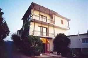 King Iniohos Hotel Image