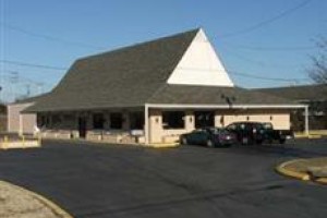 Knights Inn Lebanon (Tennessee) voted 7th best hotel in Lebanon 