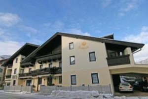 Konrad Hotel Pension Image