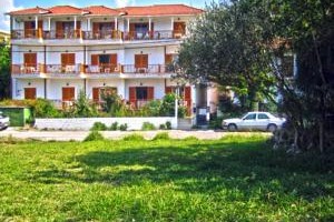 Kostas Studios Vasiliki Image