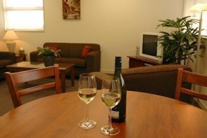 Kudos Business Apartments voted 4th best hotel in Manukau City