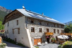 La Bousquetiere voted 5th best hotel in Jausiers