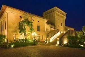 La Tavola Rotonda voted  best hotel in Cortemaggiore