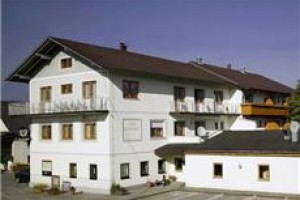 Landgasthof & Seminarhotel Kobleder voted  best hotel in Mettmach
